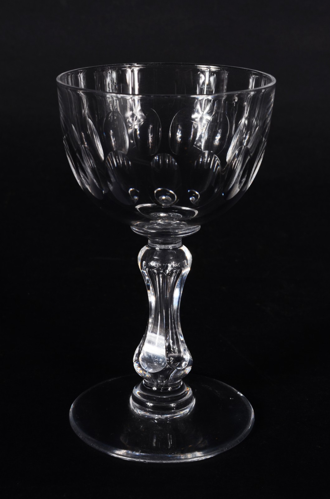 Conjunto com 10 antigas taças de cristal para vinho do Porto... - foto 2 de 7