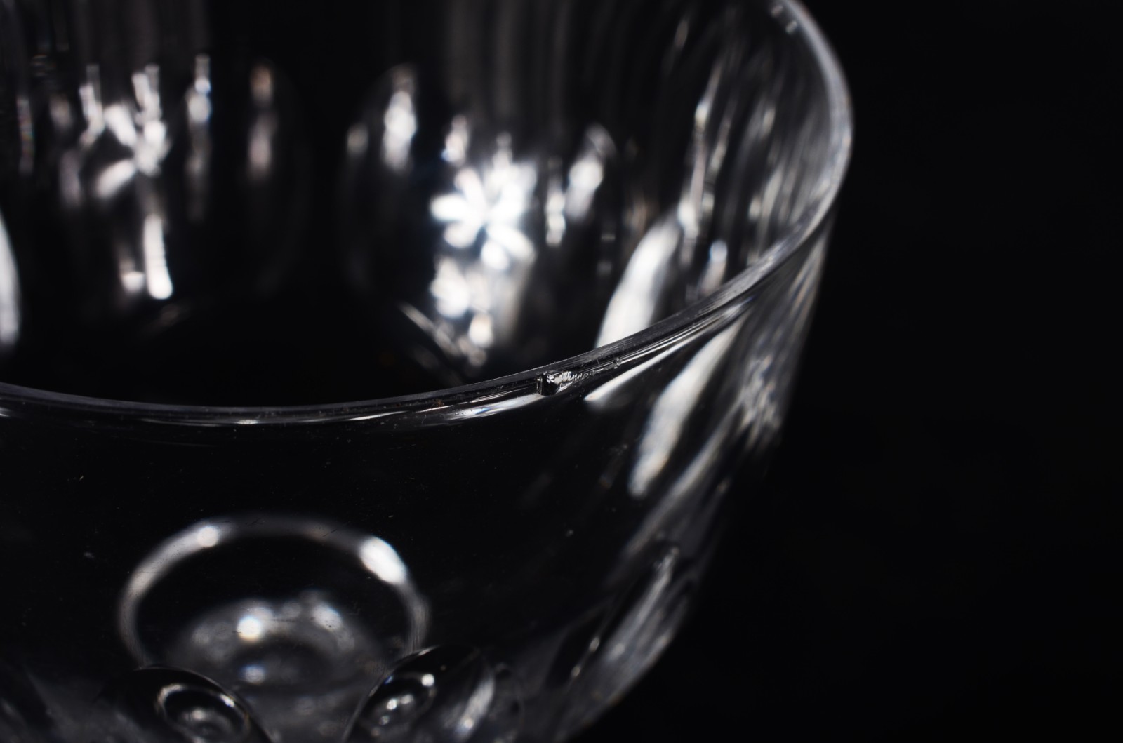 Conjunto com 10 antigas taças de cristal para vinho do Porto... - foto 4 de 7