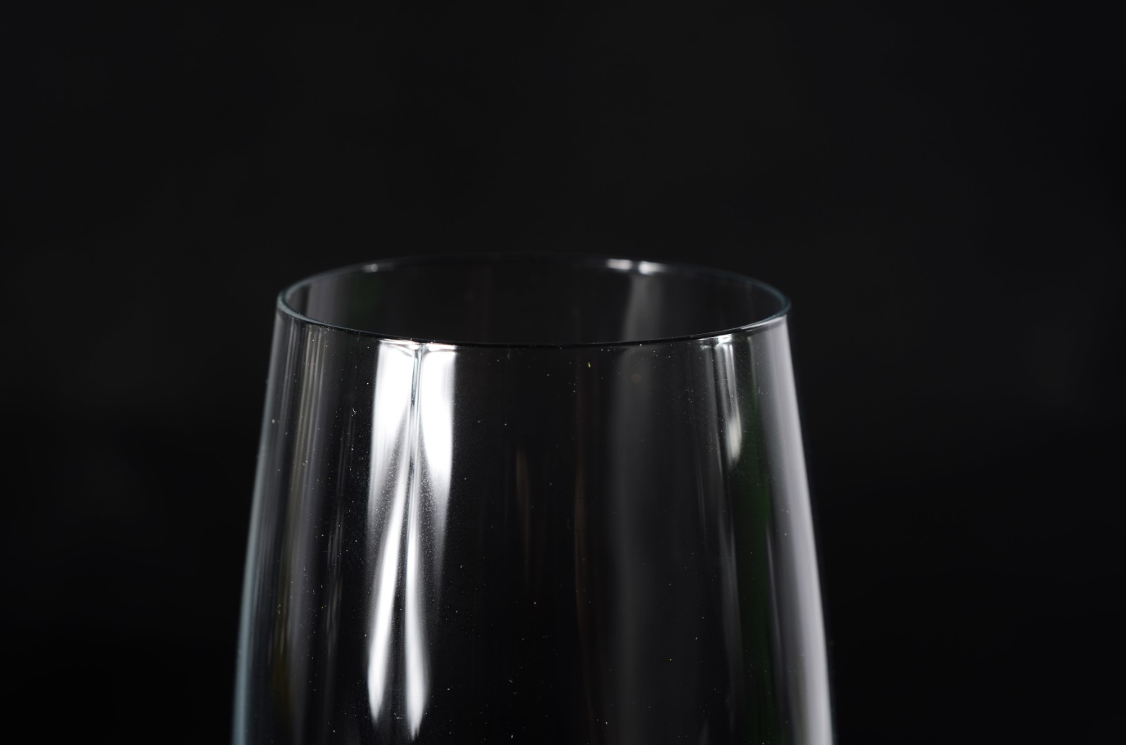 Seis flutes de cristal para champagne, 210 ml. - foto 4 de 5