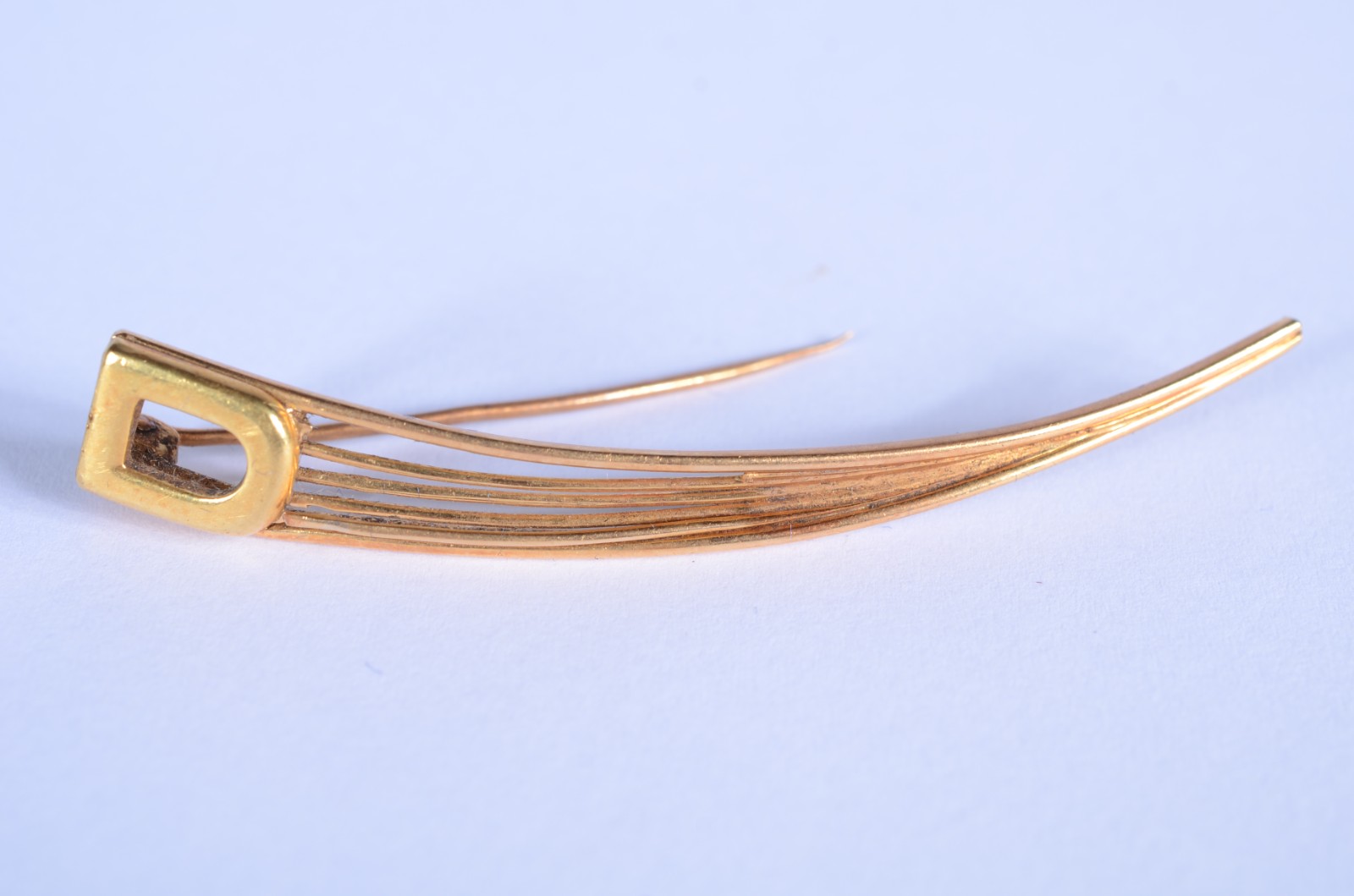 Broche de ouro 18 k. (Por motivos de segurança a peça não se encontra... - foto 1 de 7