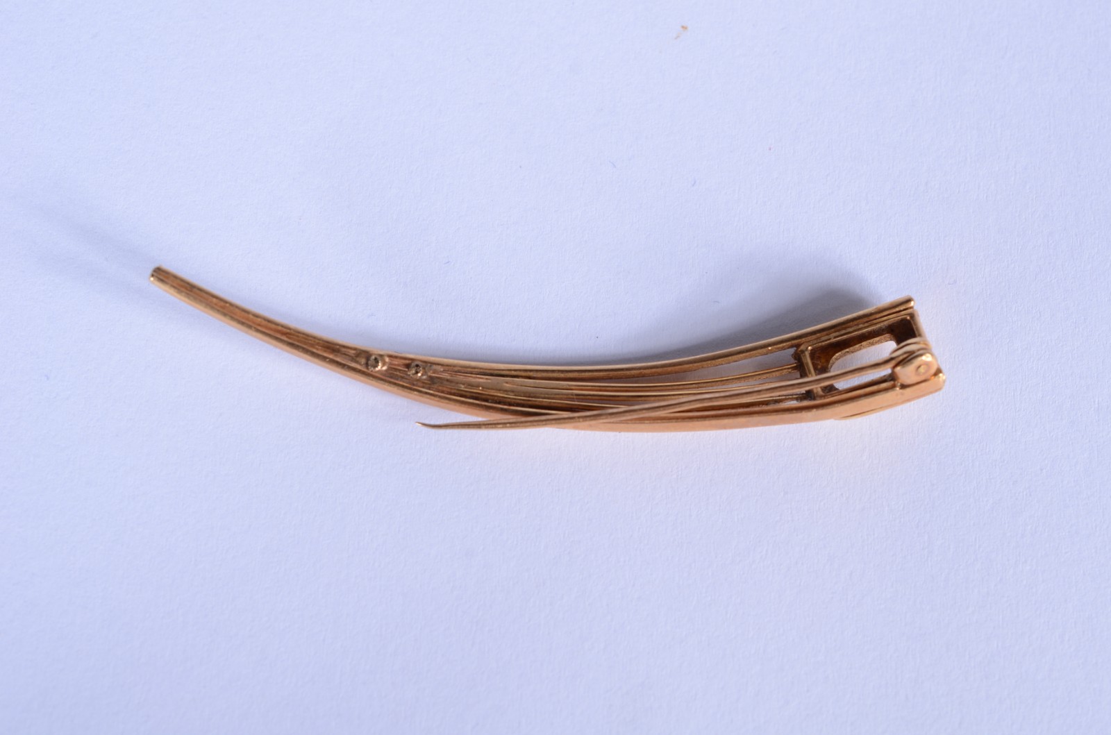 Broche de ouro 18 k. (Por motivos de segurança a peça não se encontra... - foto 5 de 7