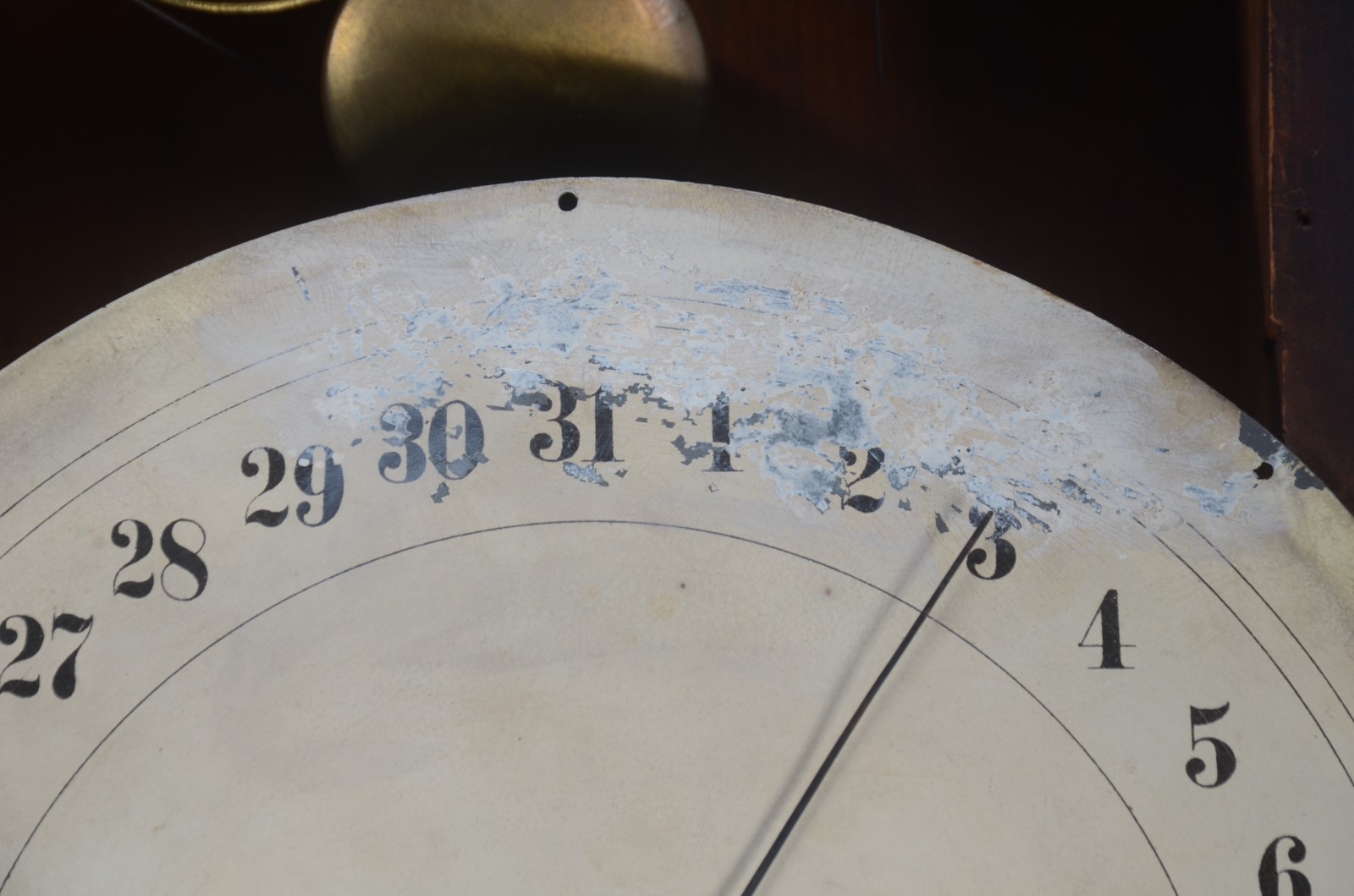 Antigo relógio feitio "8" com calendário dos dias da semana e dos... - foto 4 de 10