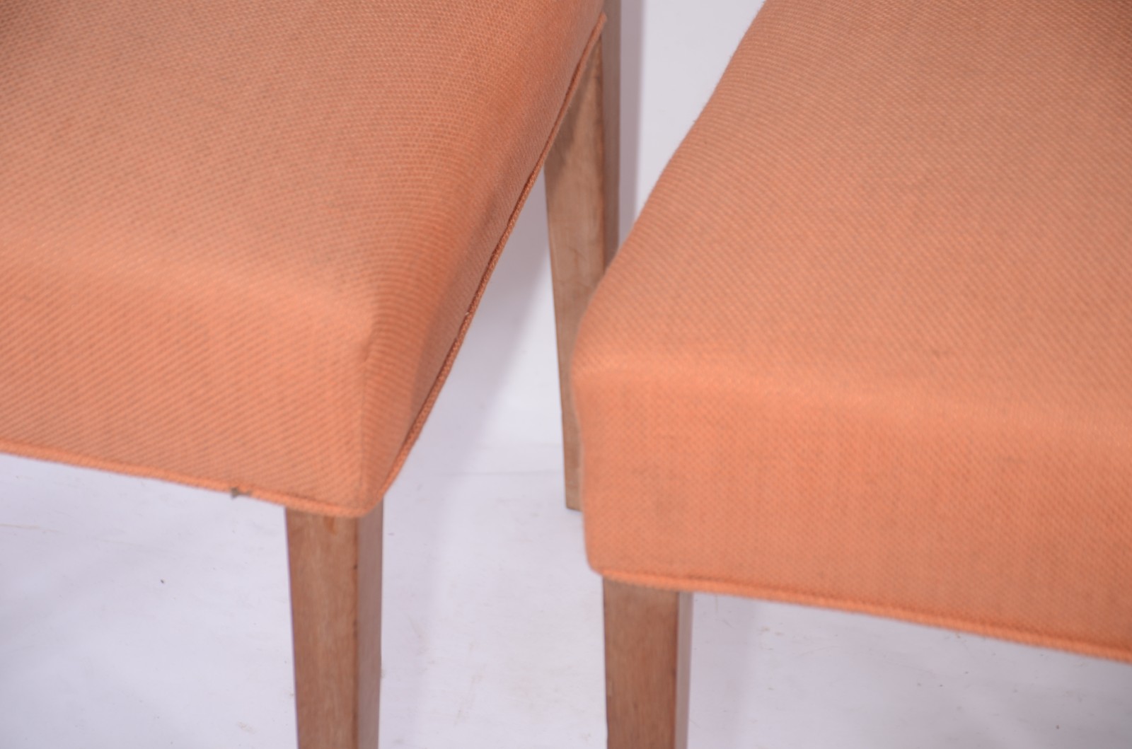Conjunto com 6 cadeiras de madeira nobre para sala de jantar... - foto 2 de 4