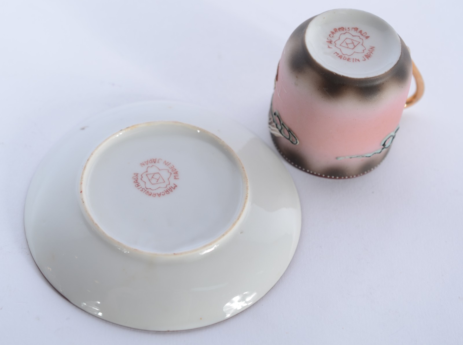 Aparelho para café de porcelana oriental "casca de ovo", composto de... - foto 7 de 7