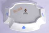 Quatro peças diversas, sendo: bowl com dragão, ... - Quatro peças diversas, sendo: bowl com dragão, bule de porcelana com flores em policromia, cinzeiro e cabeça de raposa em policromia.