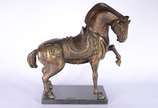 Escultura representando cavalo de bronze. - Escultura representando cavalo de bronze.