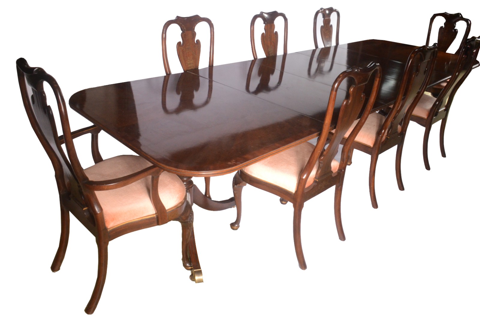 Mesa de jantar oval de madeira nobre com três tabuas extensoras (1,14... - foto 1 de 11