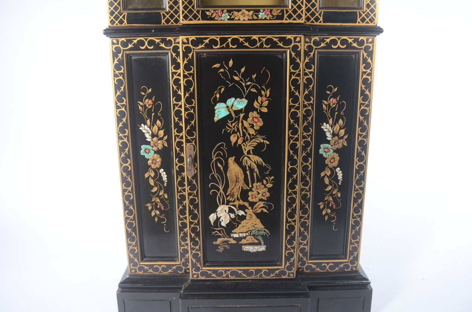 Móvel/vitrine oriental de lacca negra, parte inferior decorada com... - foto 4 de 7