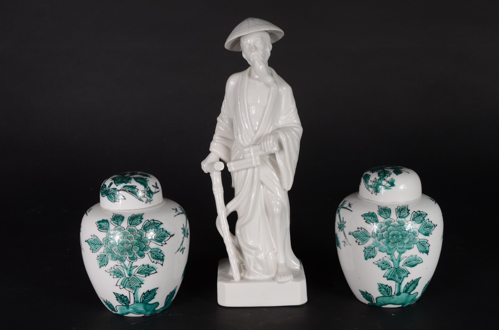 Diversas peças de porcelana oriental, sendo: potiche com decoração... - foto 6 de 11