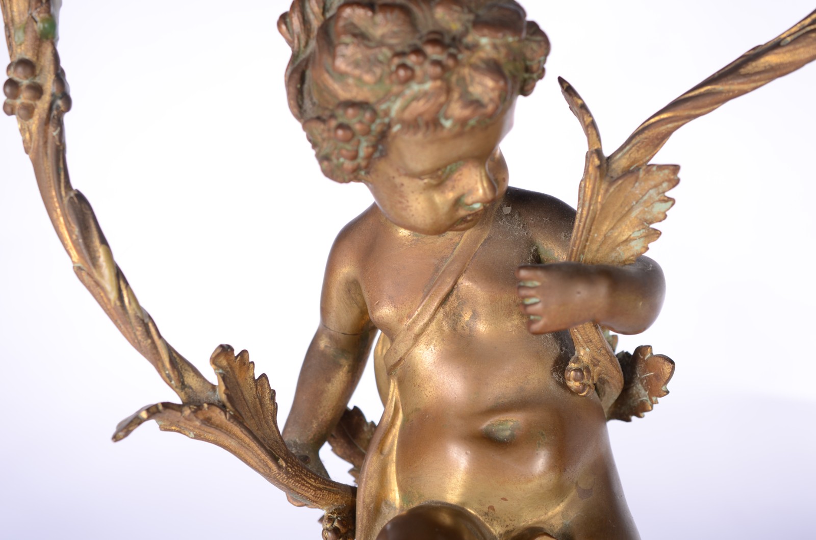 Par de candelabros de bronze dourado e mármore estilo Luis XVI... - foto 2 de 11