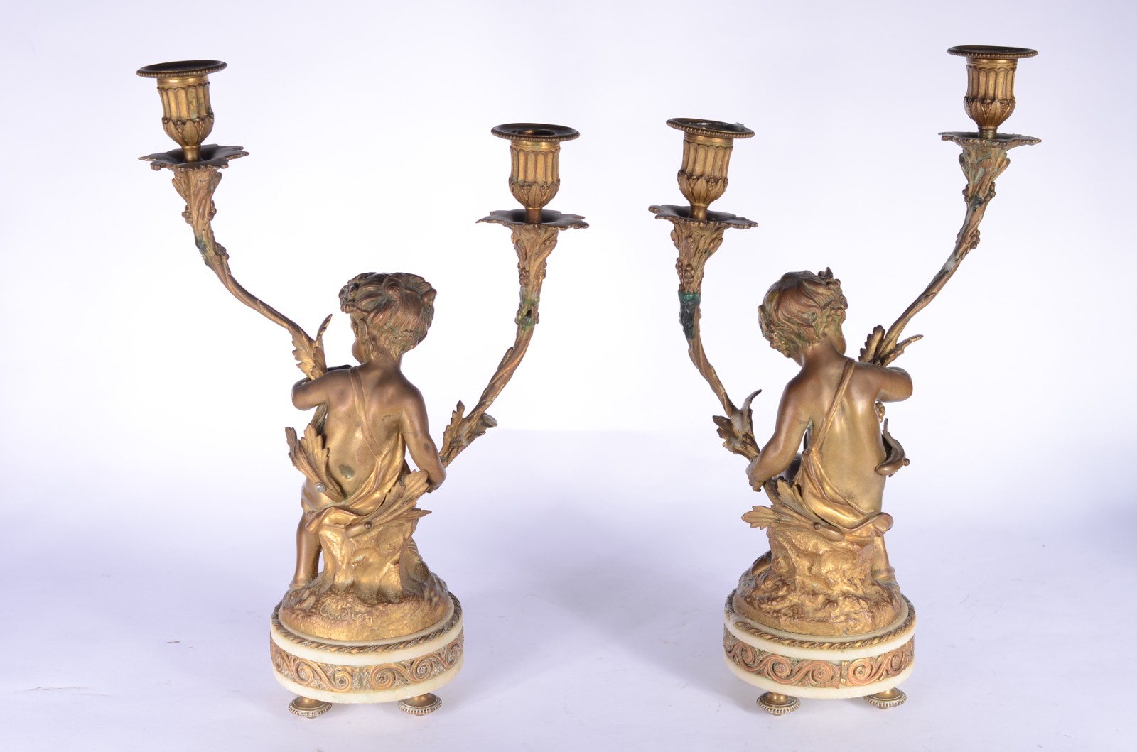 Par de candelabros de bronze dourado e mármore estilo Luis XVI... - foto 5 de 11