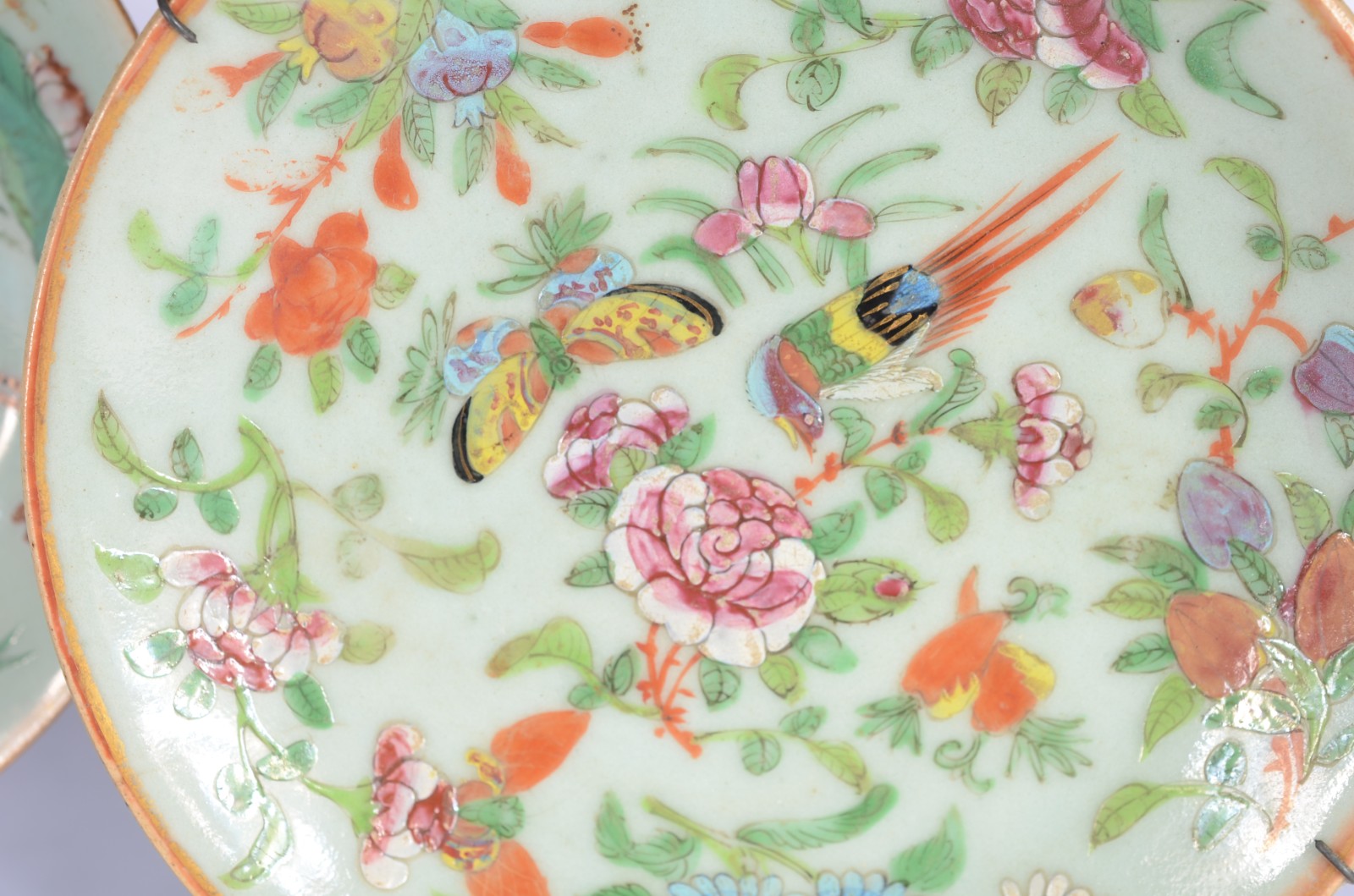 Conjunto com 4 pratos de porcelana chinesa celadon com pássaros e... - foto 5 de 10