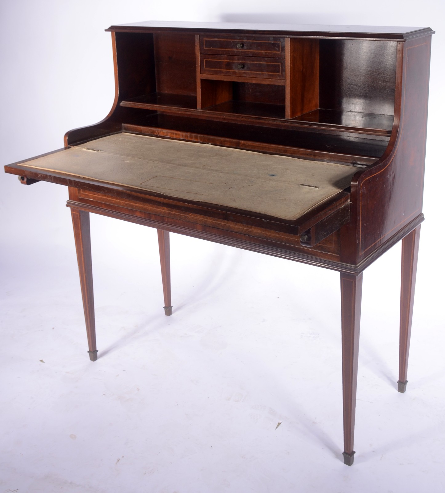 Mesa de escritório de madeira nobre, tampo articulado com forração... - foto 6 de 8