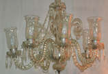 Lustre de cristal para 6 luzes com pingentes la... - Lustre de cristal para 6 luzes com pingentes lapidados.