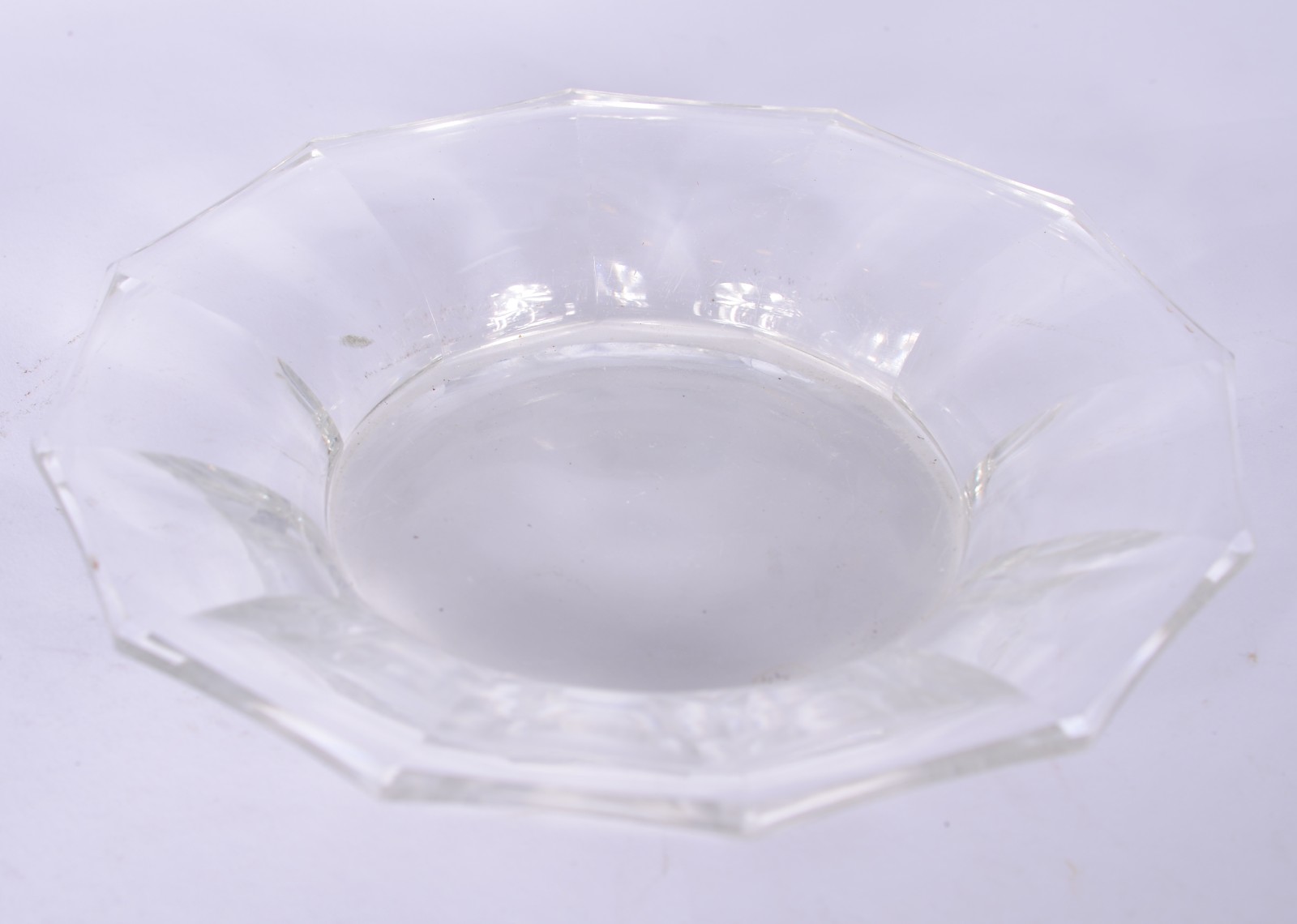 Antiga garrafa de cristal frances facetado com presentoir... - foto 4 de 8