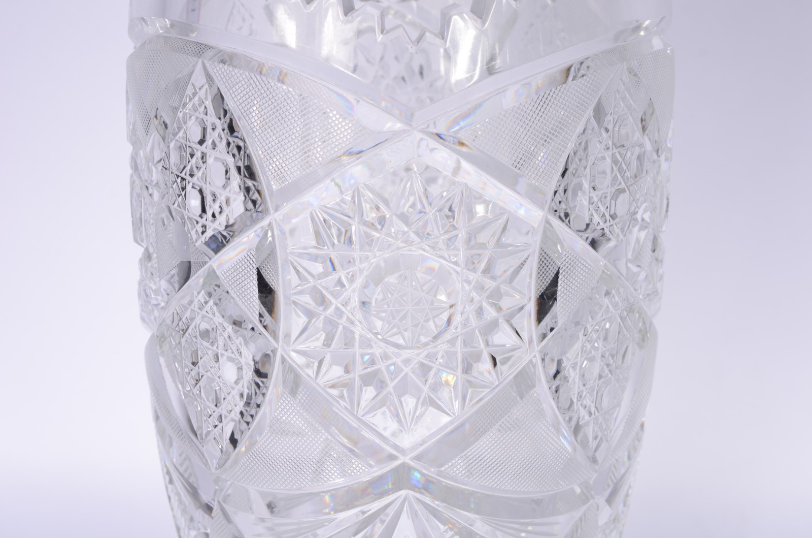 Vaso de cristal tcheco lapidado. - foto 3 de 8