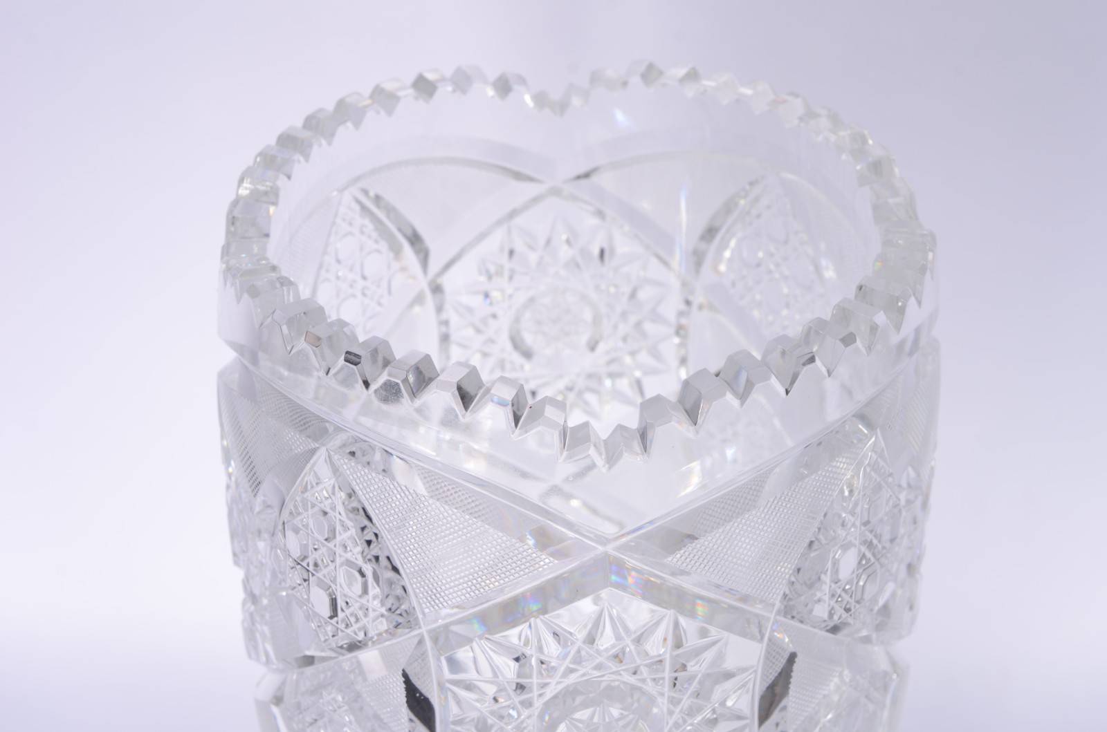 Vaso de cristal tcheco lapidado. - foto 6 de 8
