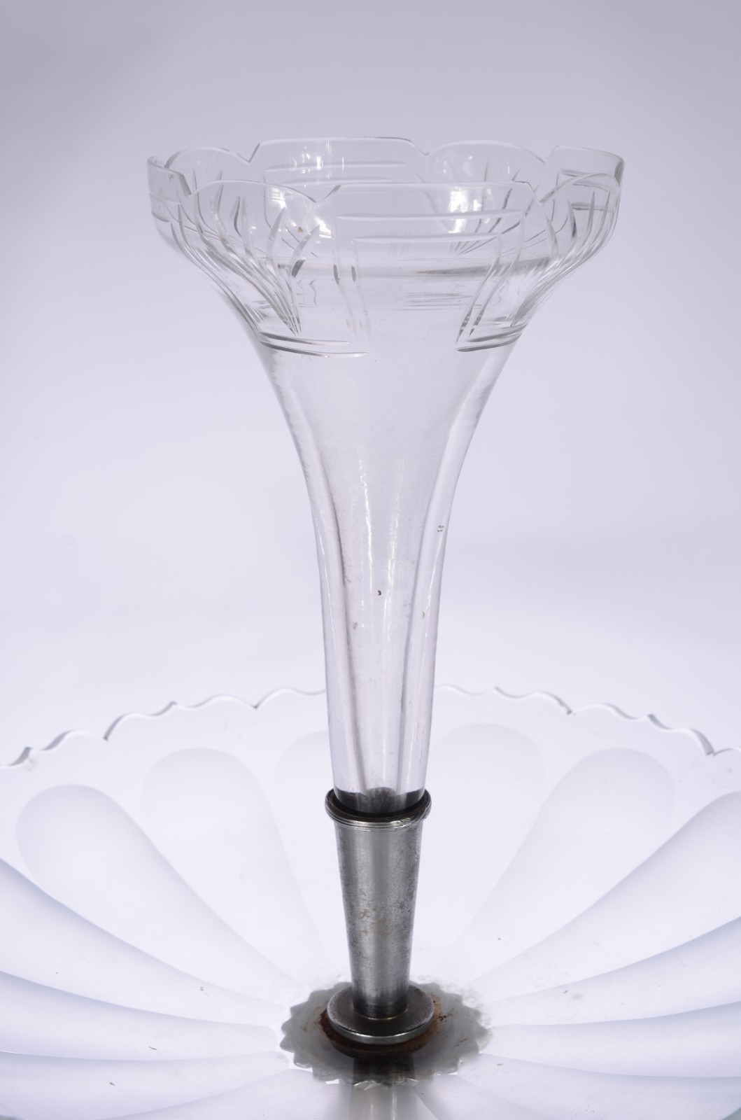 Fruteira/floreira de cristal frances, base decorada com busto de... - foto 4 de 6