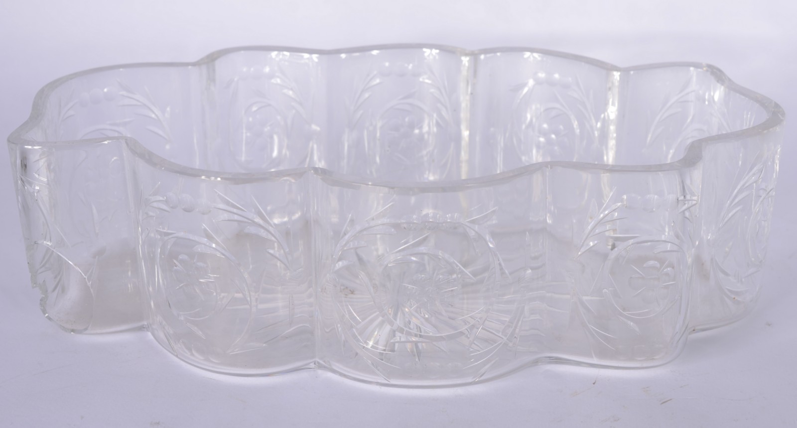 Fruteira de cristal gomado (quebrado em um dos gomos), base de prata... - foto 6 de 8