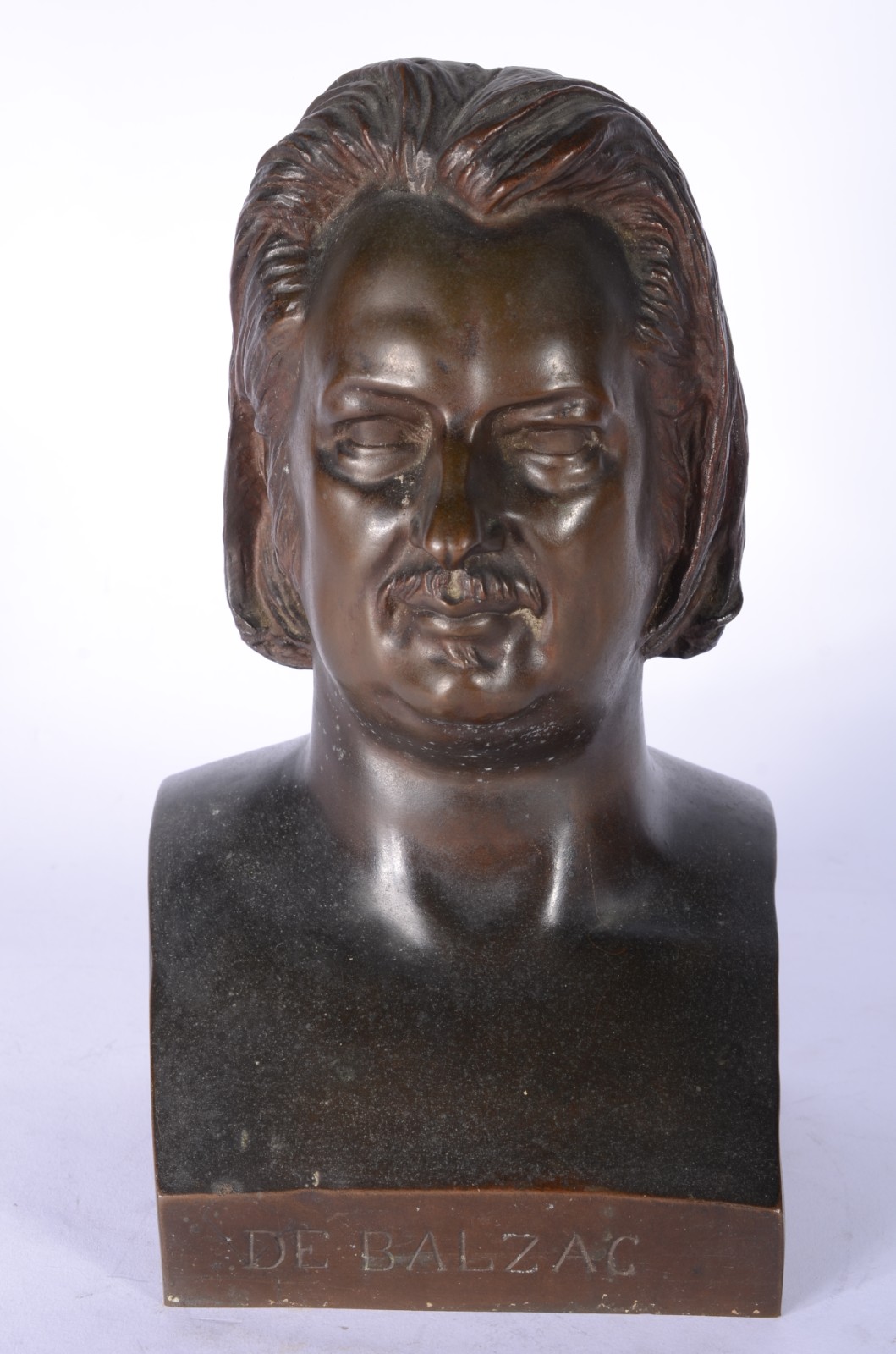 Busto de bronze "Balzac", assinado David Dangers e datado 1844... - foto 1 de 8