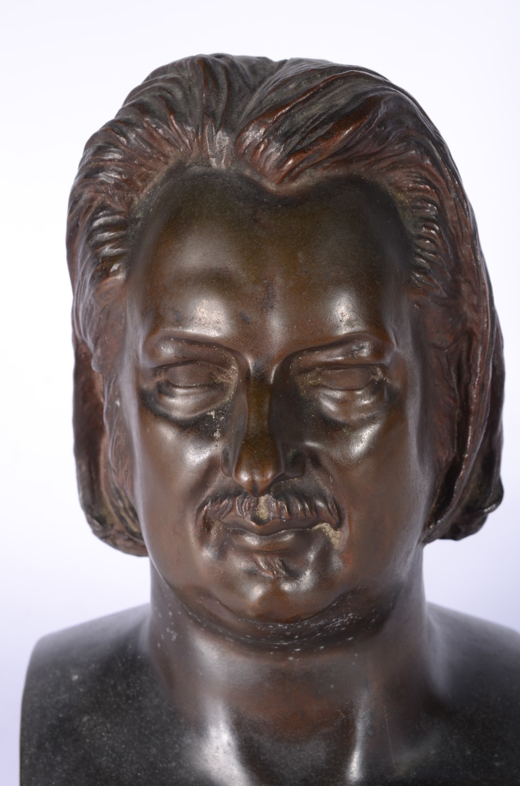 Busto de bronze "Balzac", assinado David Dangers e datado 1844... - foto 2 de 8