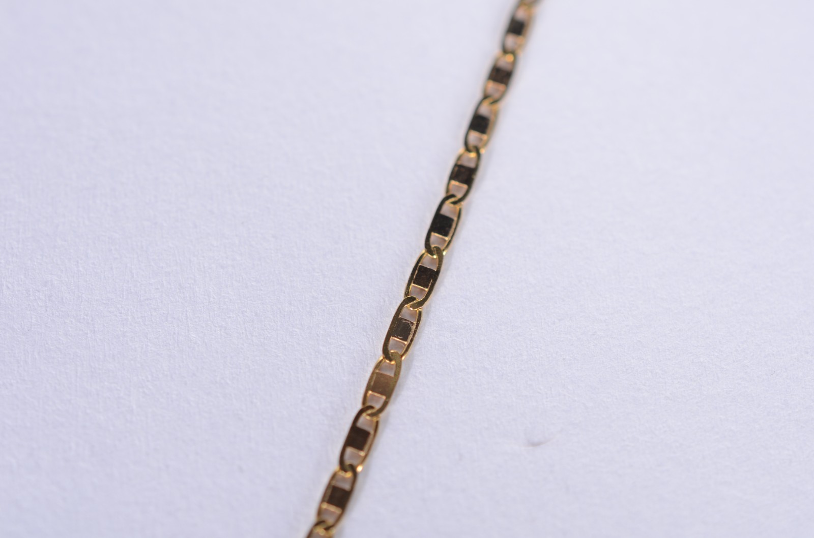 Colar com pendente feitio mandala de ouro 18 k., contraste 750 mls... - foto 2 de 6