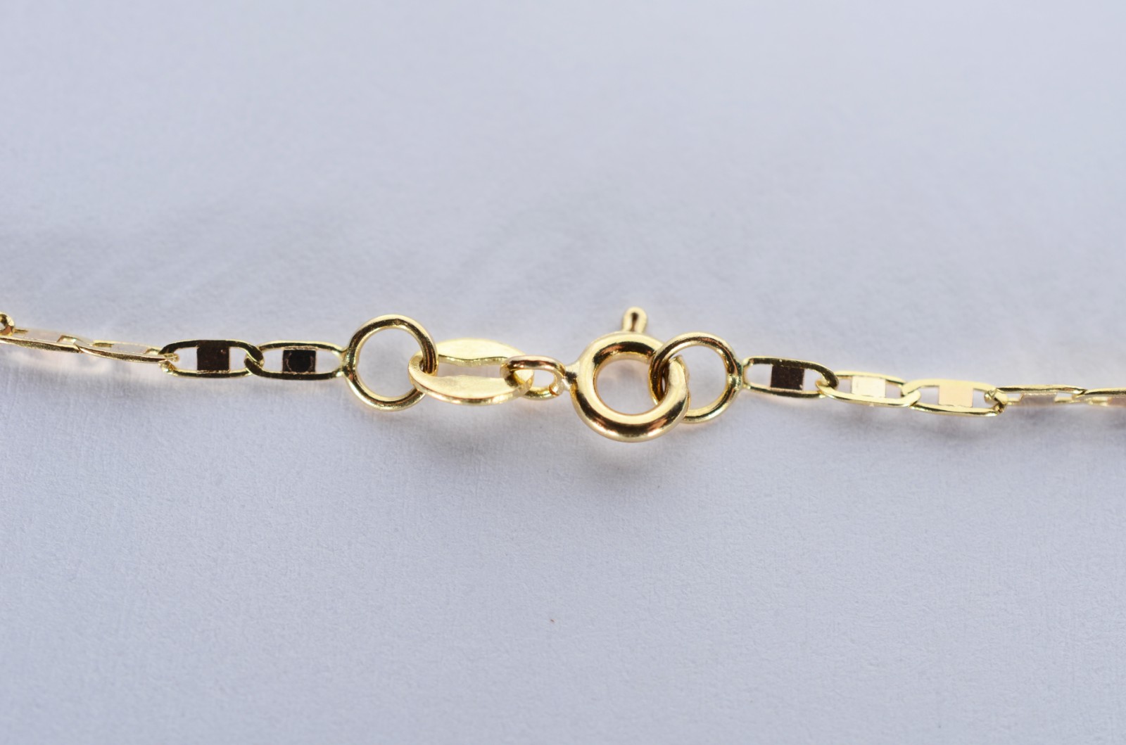 Colar com pendente feitio mandala de ouro 18 k., contraste 750 mls... - foto 6 de 6