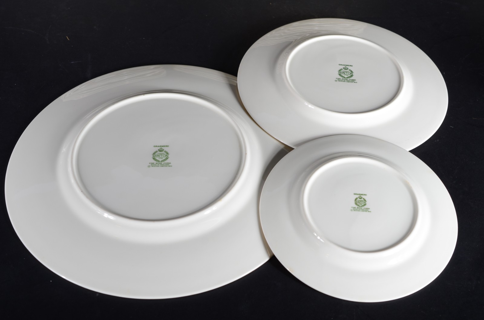 Serviço de jantar e chá de porcelana inglesa "Minton", composto de 12... - foto 3 de 7