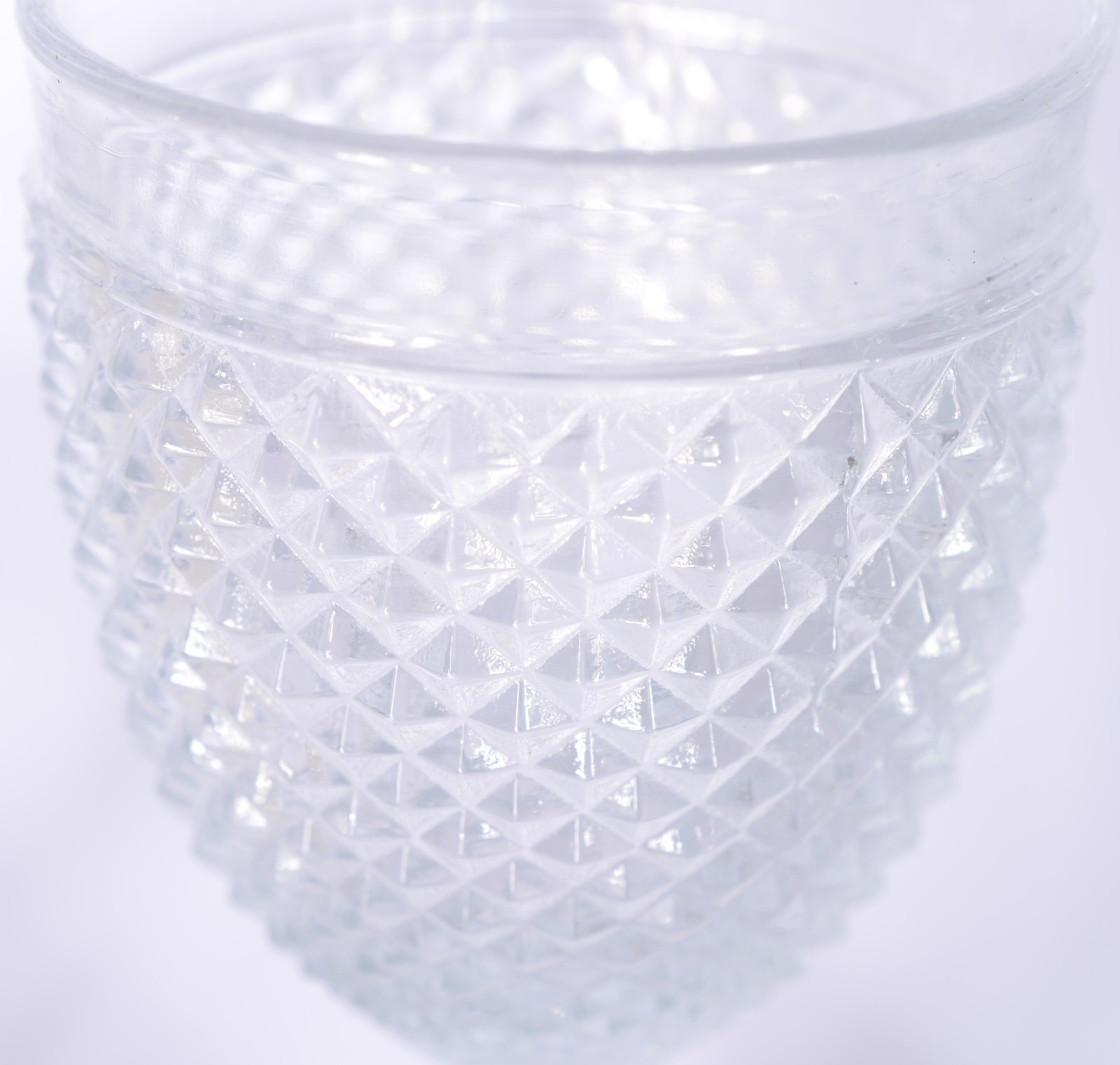 Serviço de cristal lapidação "bico de jaca", composto de: 28 taças... - foto 3 de 6