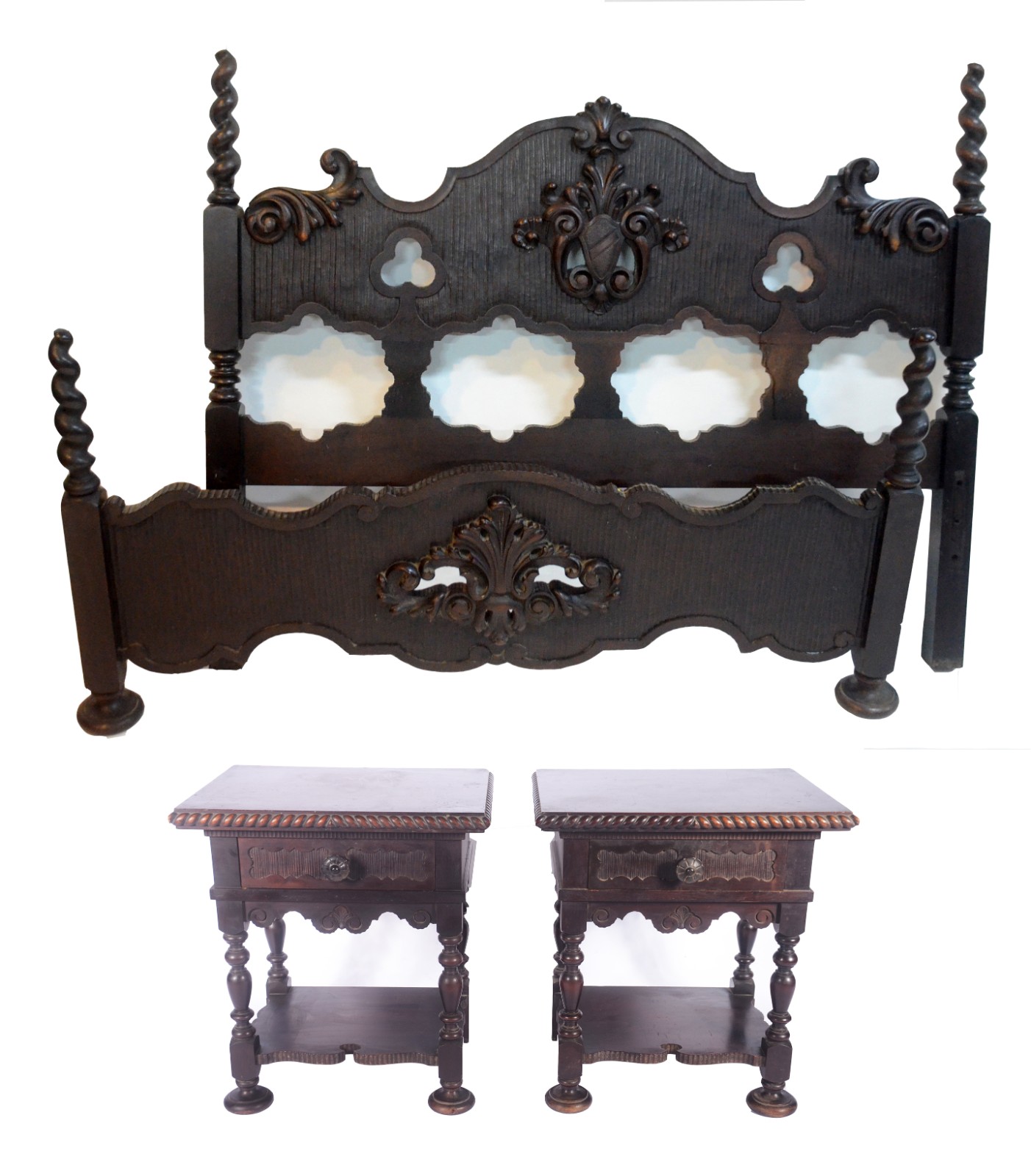 Conjunto de cama de casal de madeira nobre, detalhes com torneados e... - foto 1 de 10