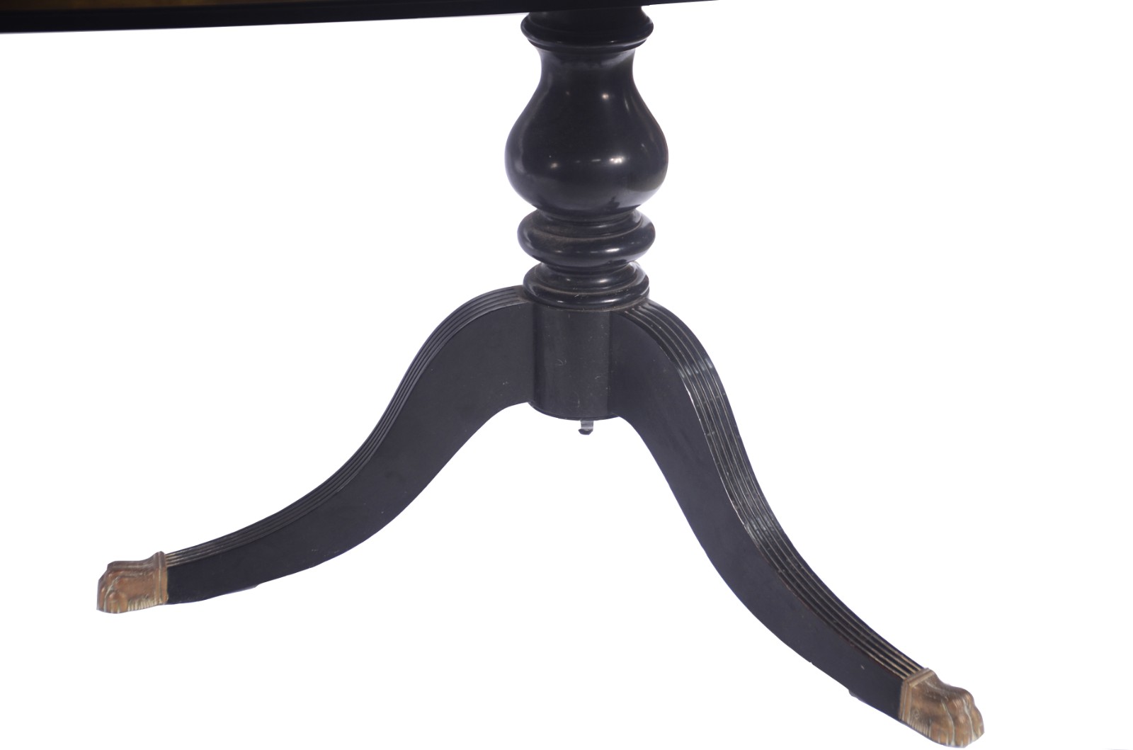 Mesa de jantar de madeira ebanizada, tampo feitio retangular com... - foto 4 de 6