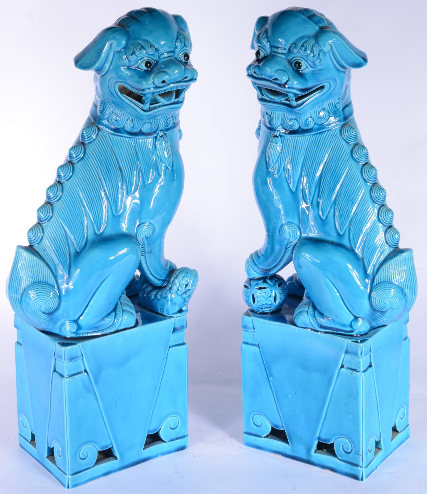 Par de grandes esculturas de porcelana chinesa azul turquesa... - foto 5 de 8