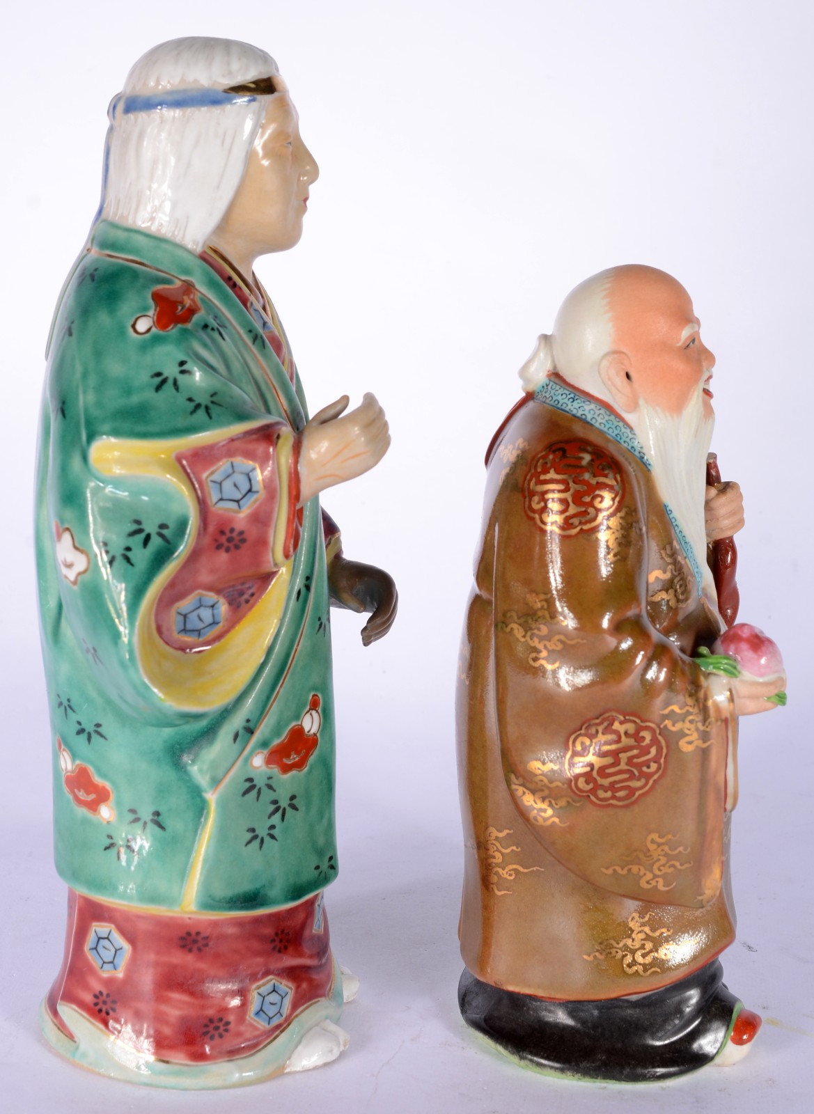 Duas esculturas de porcelana oriental policromada representando... - foto 5 de 10