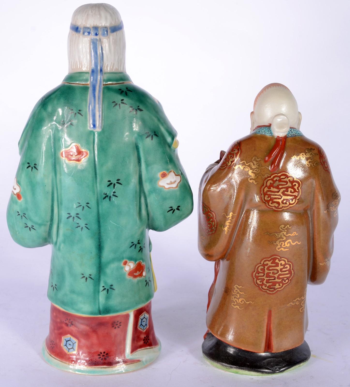 Duas esculturas de porcelana oriental policromada representando... - foto 4 de 10