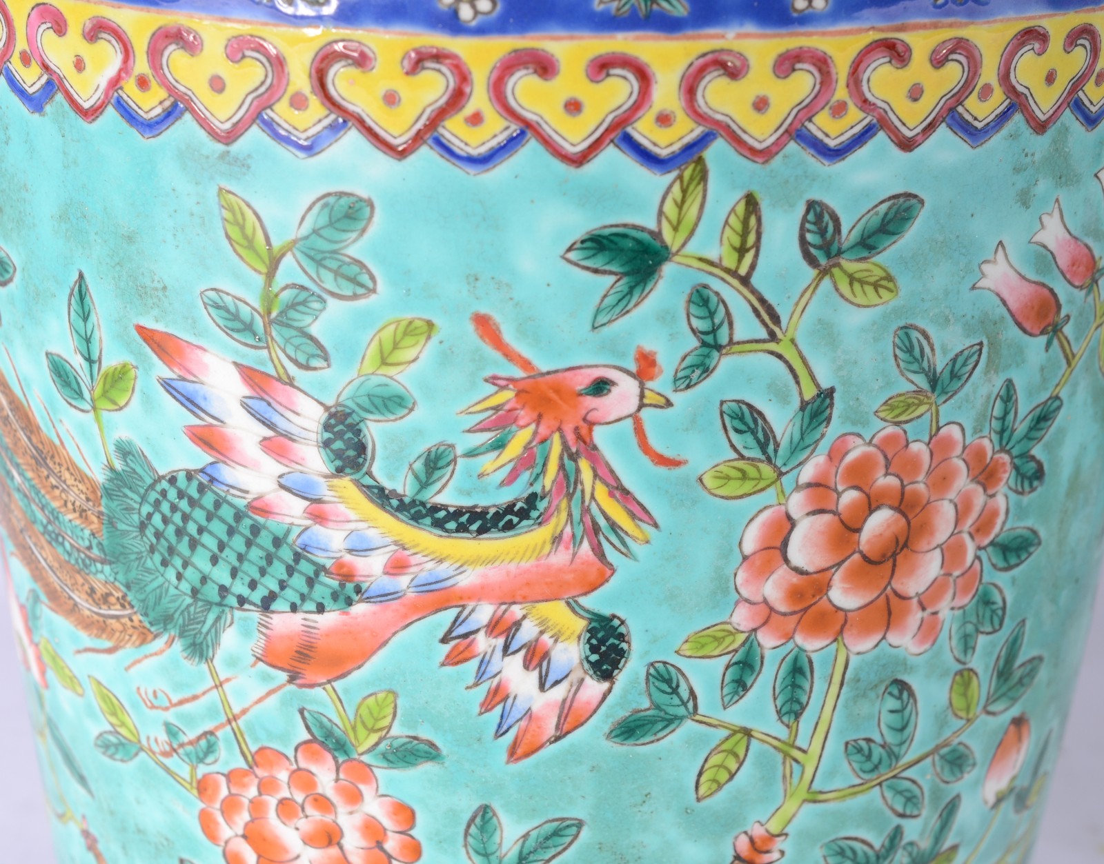 Três cachepots de porcelana chinesa, decorações com pássaros e flores... - foto 4 de 6