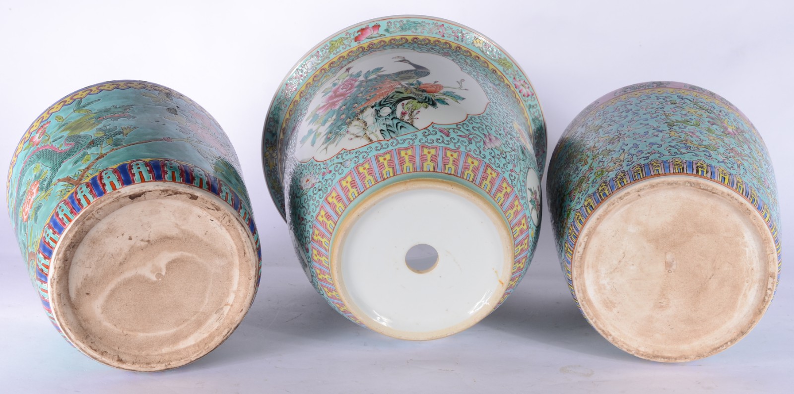 Três cachepots de porcelana chinesa, decorações com pássaros e flores... - foto 5 de 6