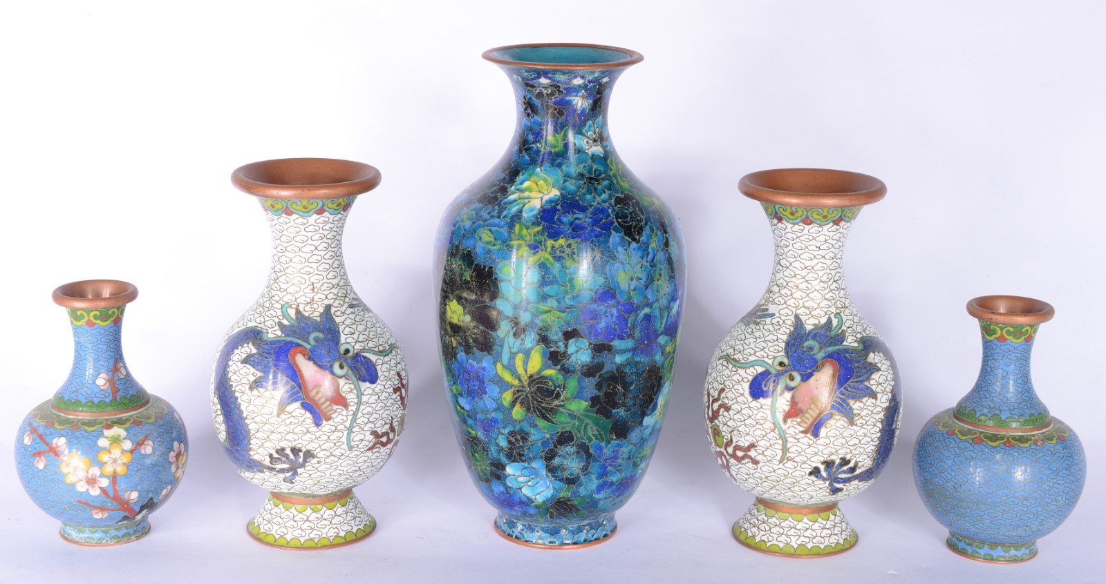Lote com 10 vasos diversos de cloisoné chines em policromia. - foto 3 de 6