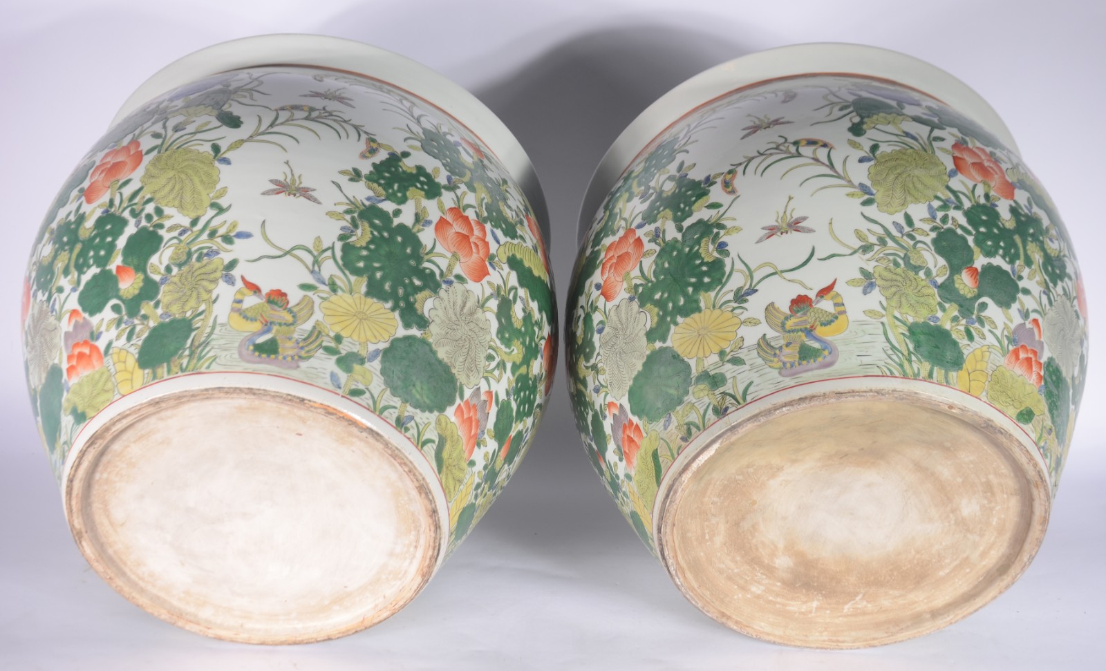Par de aquários de porcelana chinesa, decorado com flores policromia... - foto 6 de 6