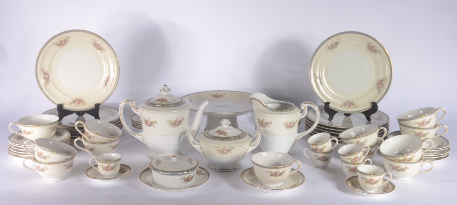 Aparelho de jantar, chá e café de porcelana japonesa Meito, na cor... - foto 3 de 11