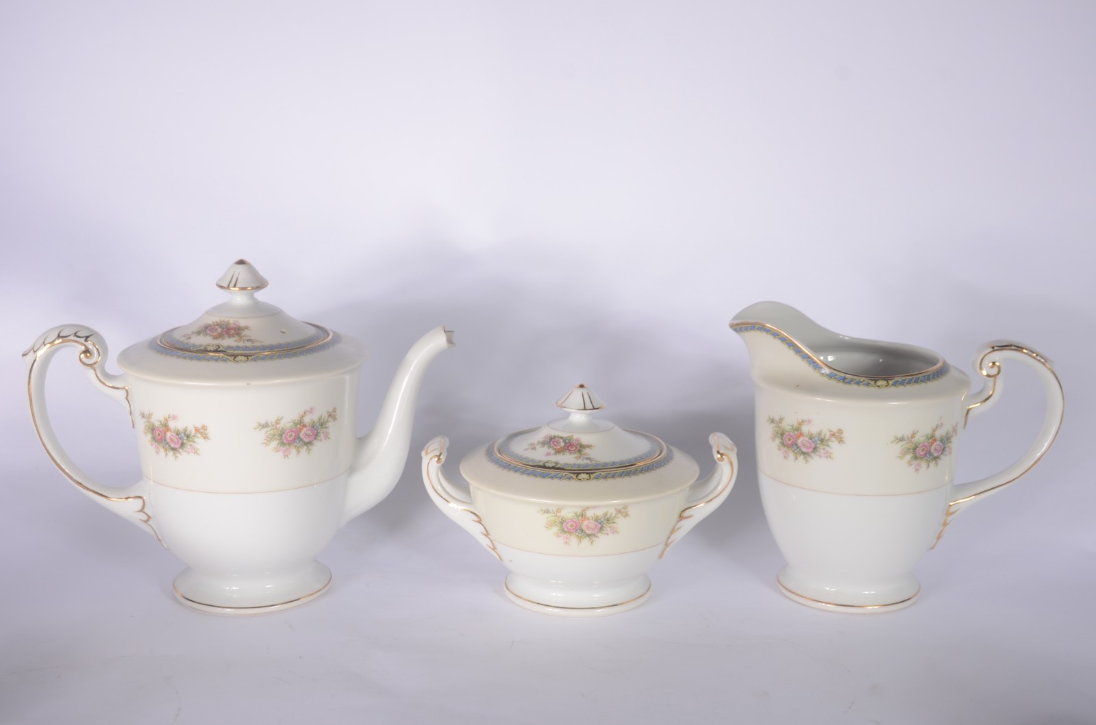 Aparelho de jantar, chá e café de porcelana japonesa Meito, na cor... - foto 7 de 11