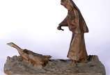 Hans Muller (Austria, 1873-1937),  - Escultura de bronze representando figura com patos.