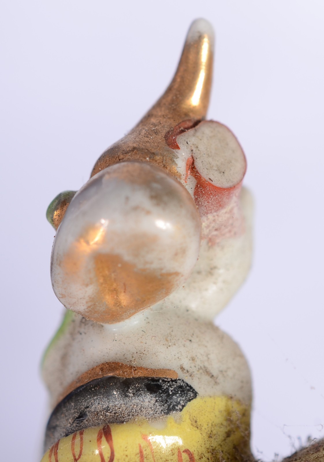 Quatro figuras de porcelana chinesa, sendo: par de cães de fó na cor... - foto 10 de 10