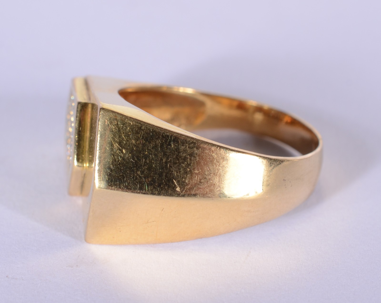 Anel de ouro 18 k., contraste 750 mls com aproximadamente 20... - foto 4 de 7