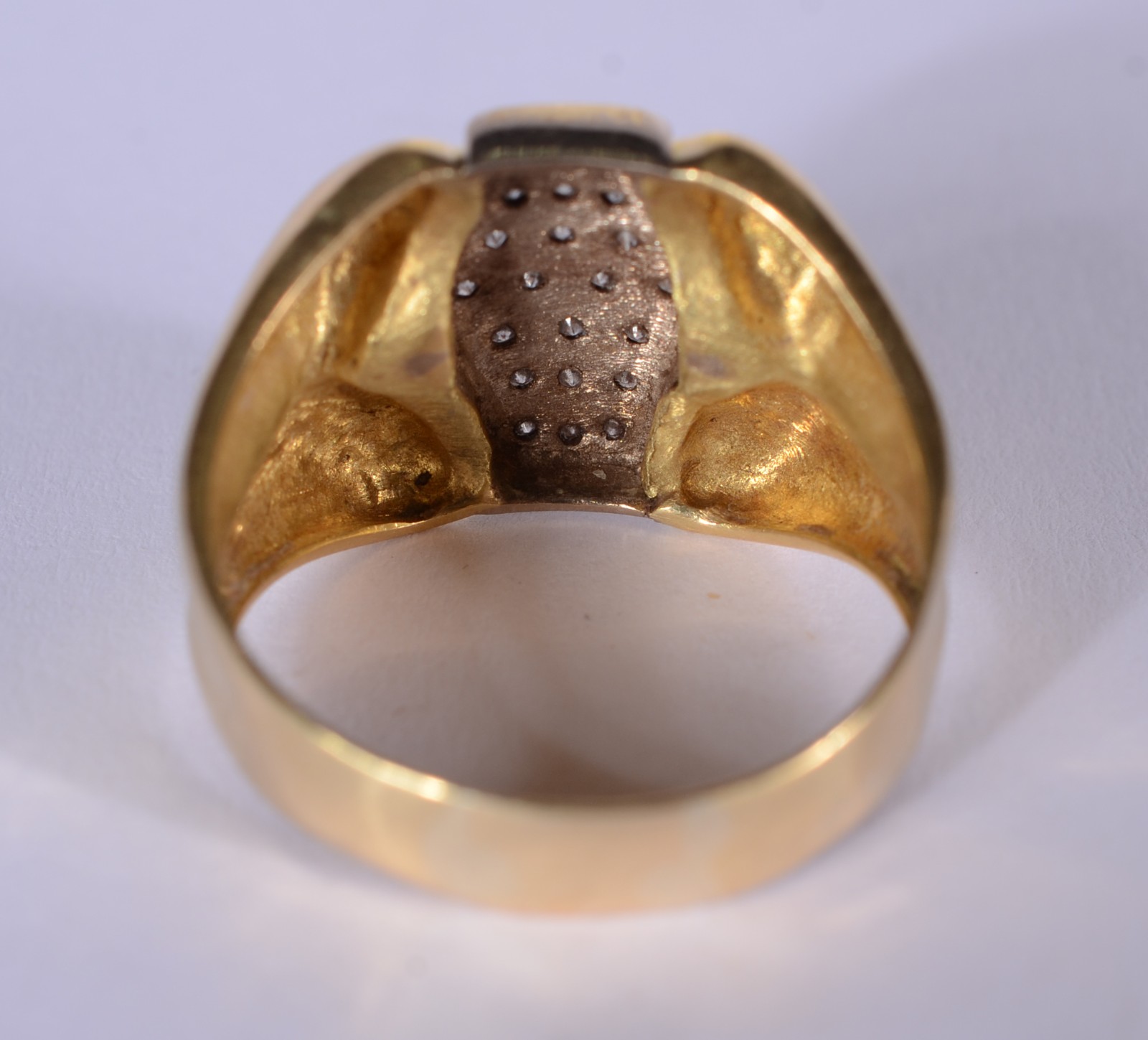 Anel de ouro 18 k., contraste 750 mls com aproximadamente 22... - foto 4 de 7
