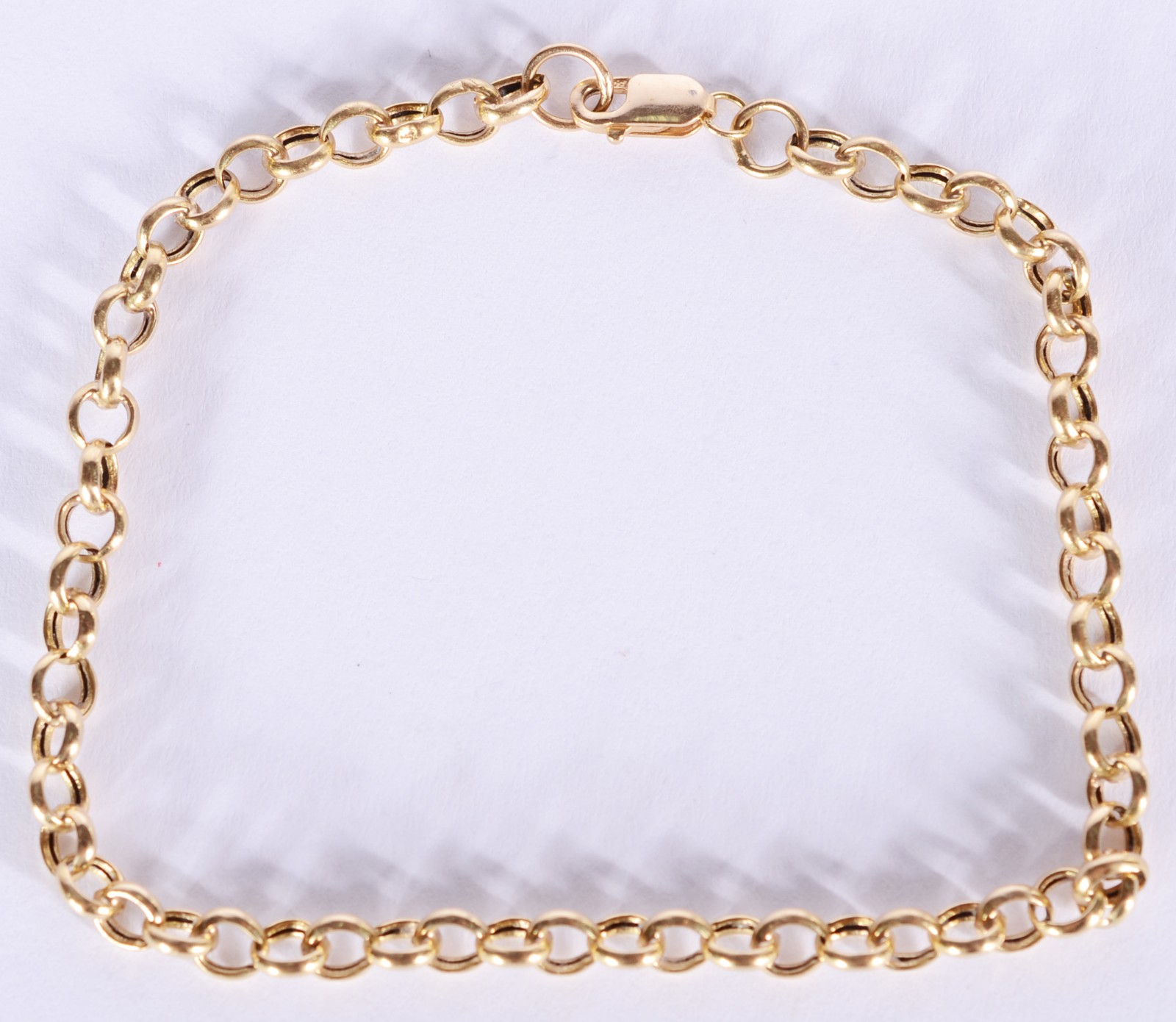 Pulseira de ouro 18 k., elos portugueses. (Por motivos de segurança a... - foto 1 de 3