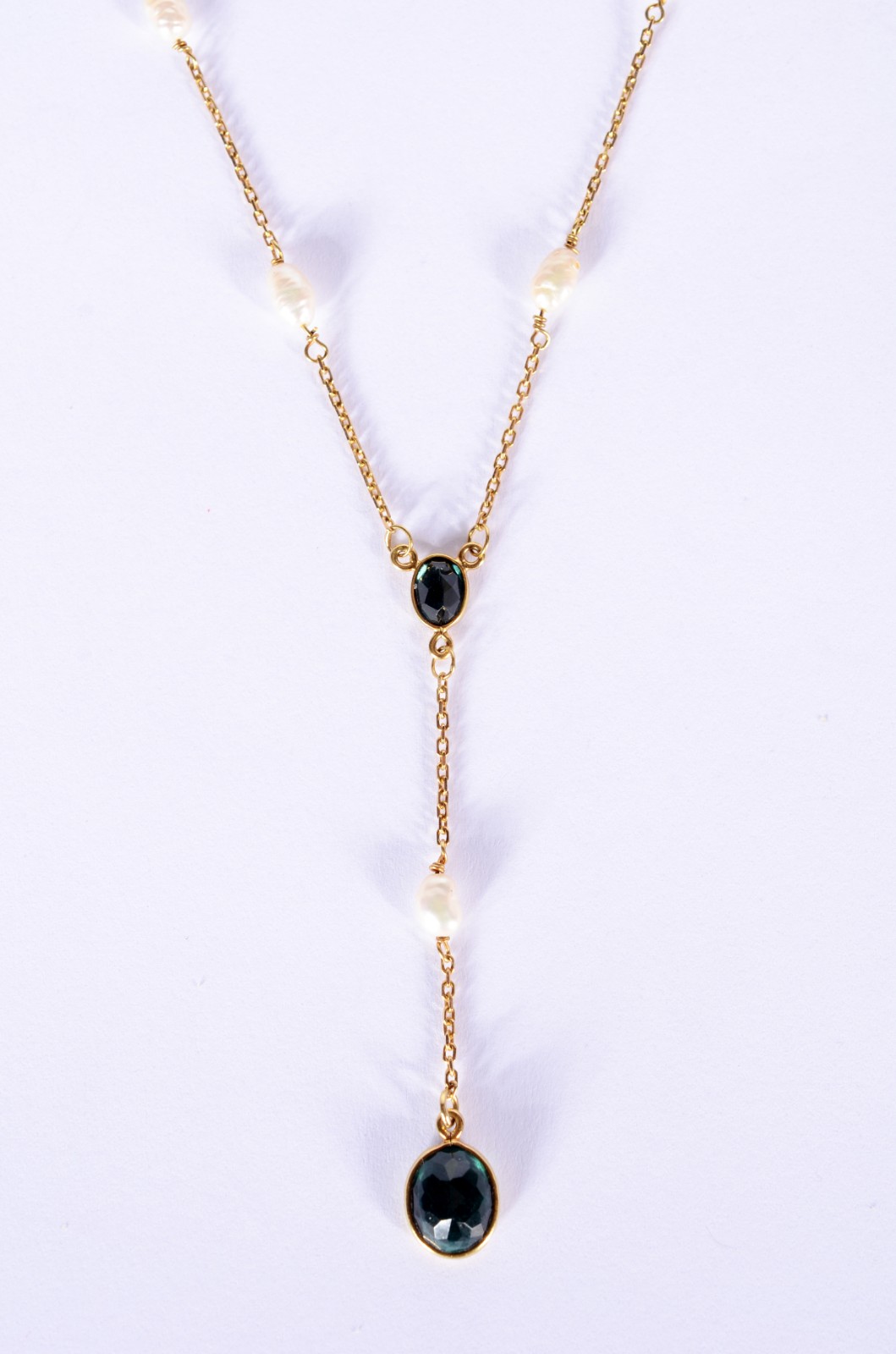 Colar com pendente de ouro 18 k., contraste 750 mls. (Por motivos de... - foto 2 de 4
