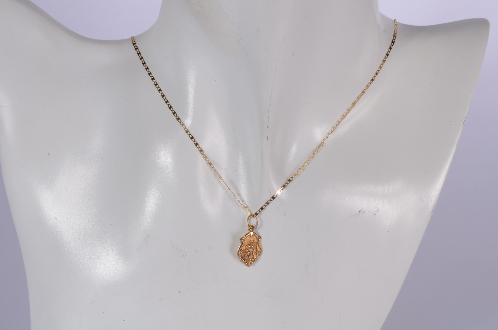 Colar com pendente anjo de guarda de ouro 18 k., contraste 750 mls... - foto 7 de 7