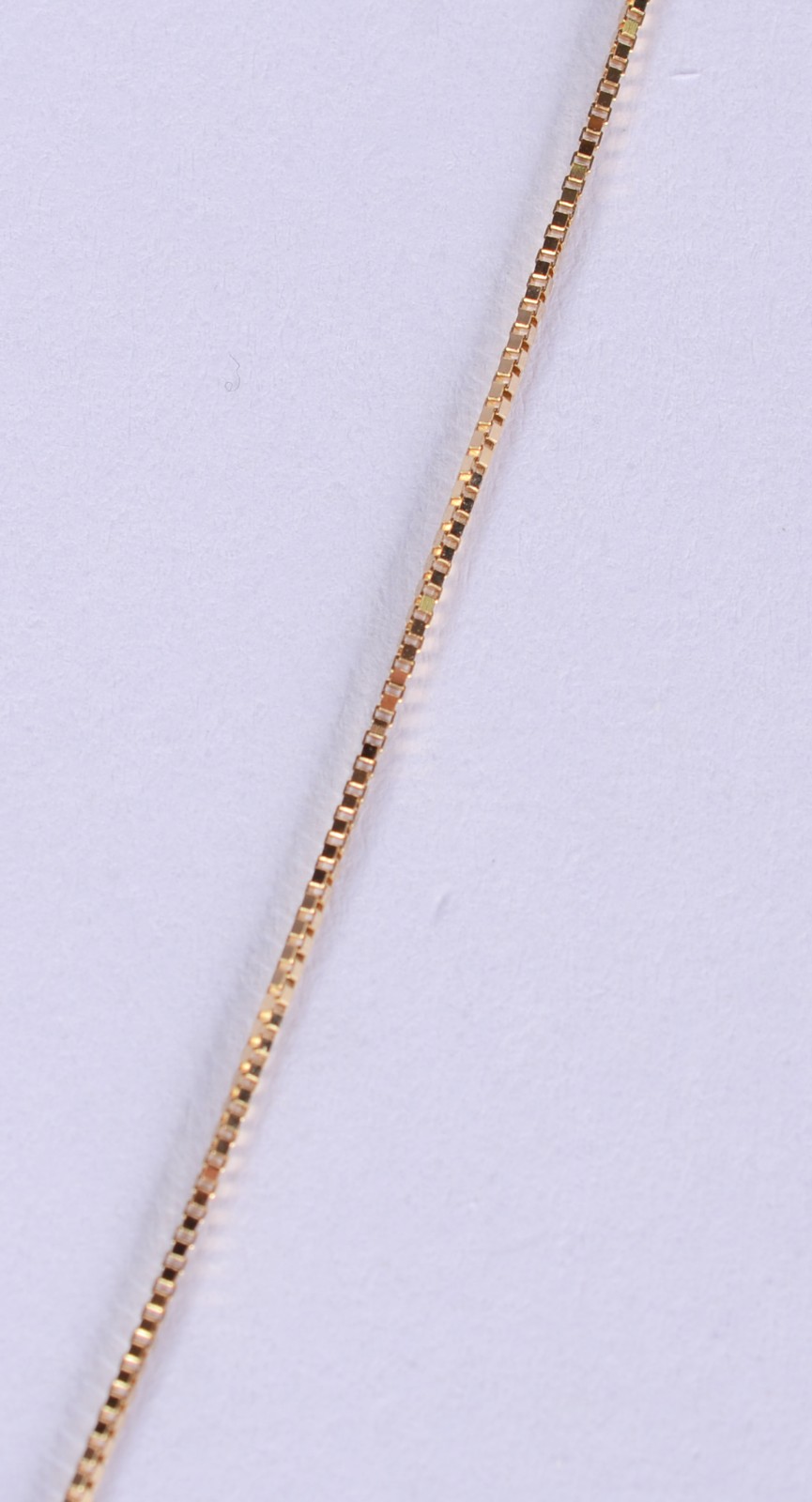 Colar com pendente de Nossa Senhora de Aparecida de ouro 18 k... - foto 3 de 6
