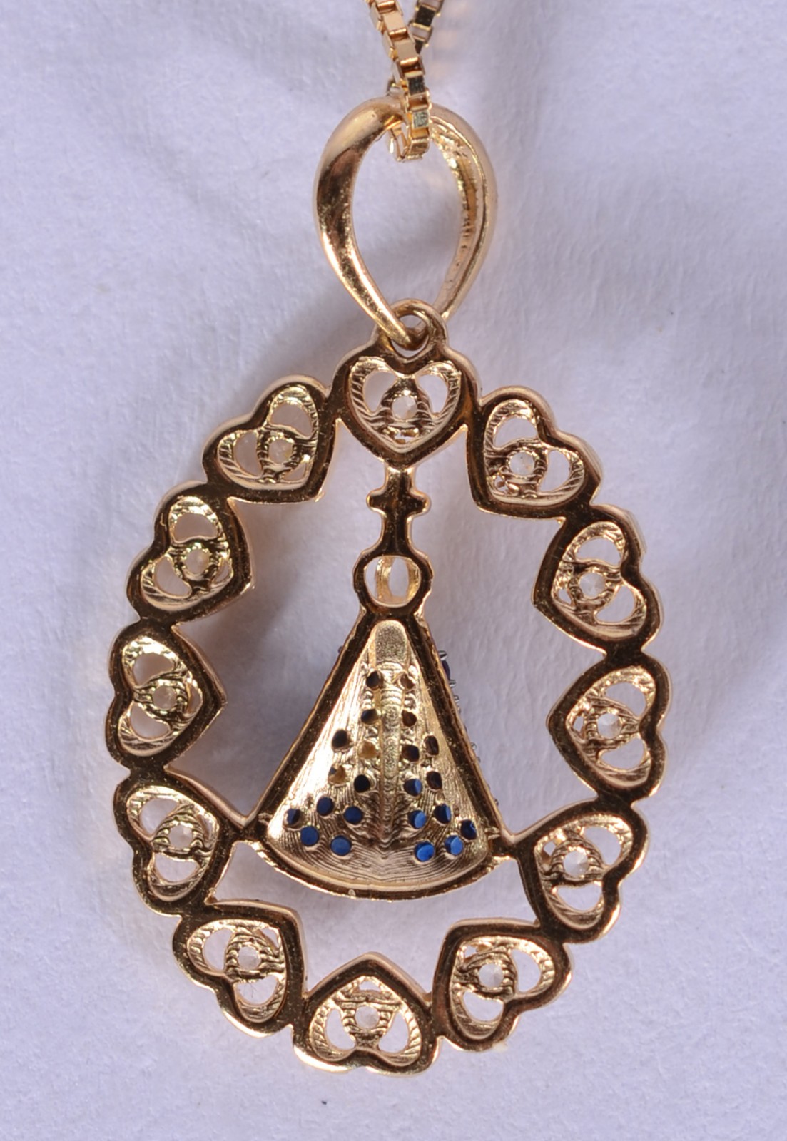 Colar com pendente de Nossa Senhora de Aparecida de ouro 18 k... - foto 4 de 6