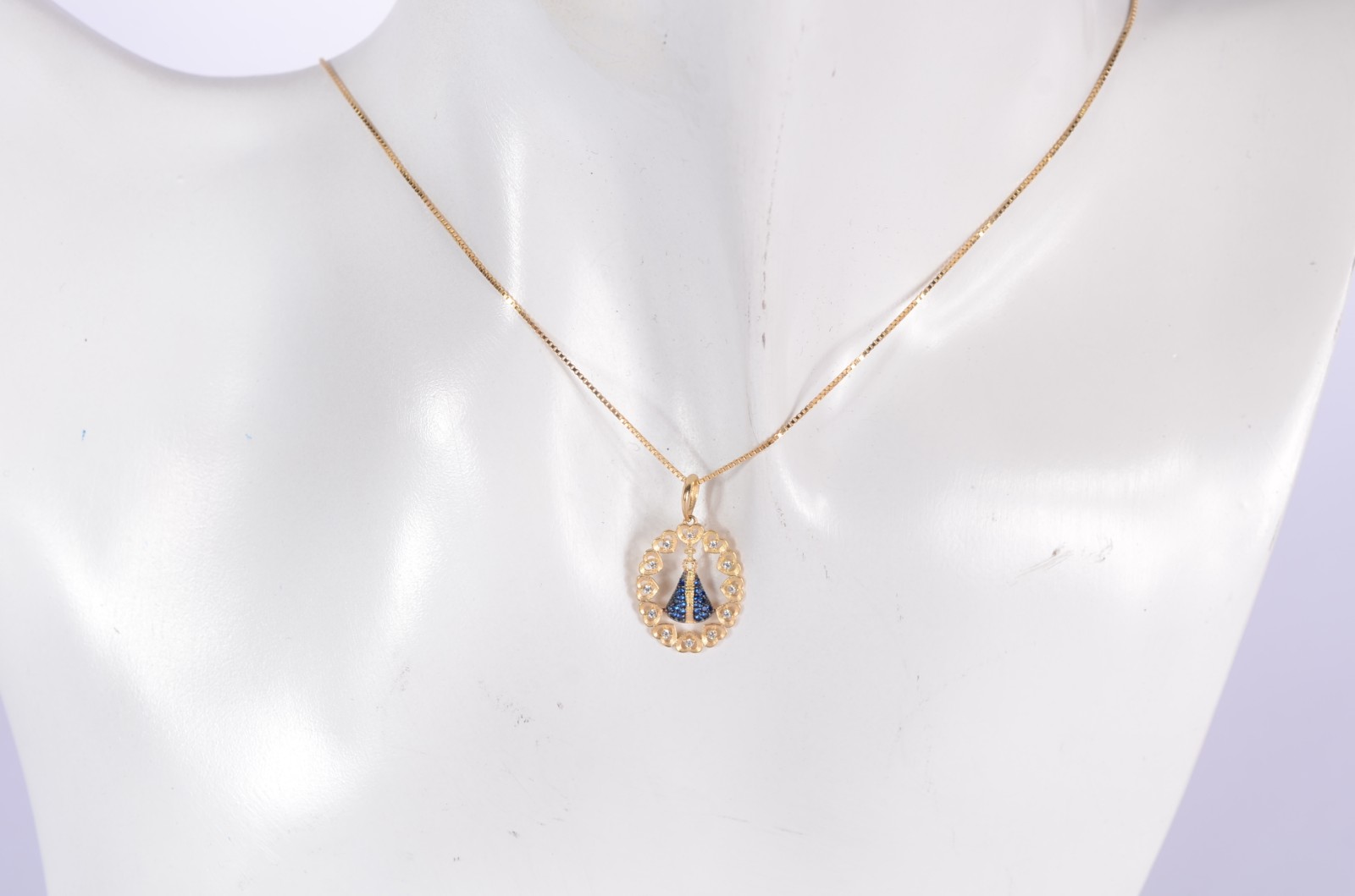 Colar com pendente de Nossa Senhora de Aparecida de ouro 18 k... - foto 6 de 6